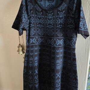 Nina Leonard 1X Black and Blue Patterned Sweater Dress Plus Size Fit N Flare